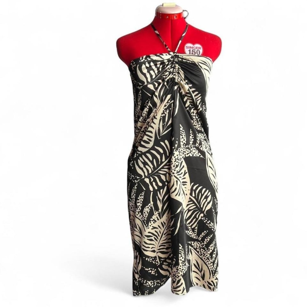 Future Collective Alani Noelle Black Cream Tropical Print Halter Dress Small‎